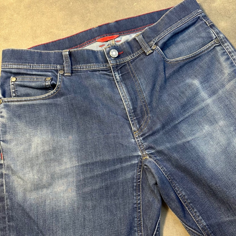 L.L. Bean Jeans Women 33x30 Blue Medium Wash Straight Leg Denim Excellent
